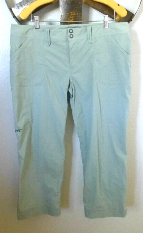 arcteryx nylon blend hiking excellent condition pants