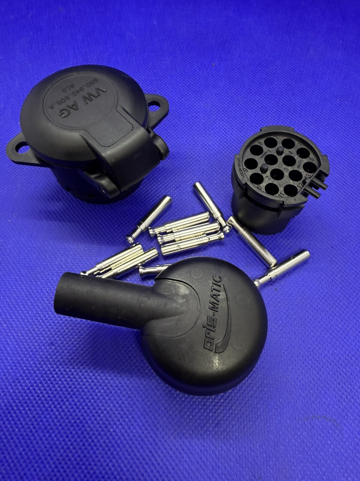 Boîtier de prise de remorque 5N0945505A connecteur attelage Audi A6 C7