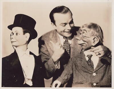 Edgar Bergen + Charlie McCarthy + Mortimer Snerd (1947)    Vintage Photo K 50