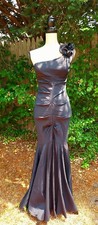 Vintage Xscape Joanna Chen Women's Black One Shoulder Mermaid Dress Gown Size 4