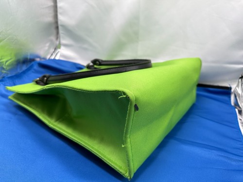 Pierre Cardin Bag Tote Purse Bright Green Great Condition - Picture 3 of 5