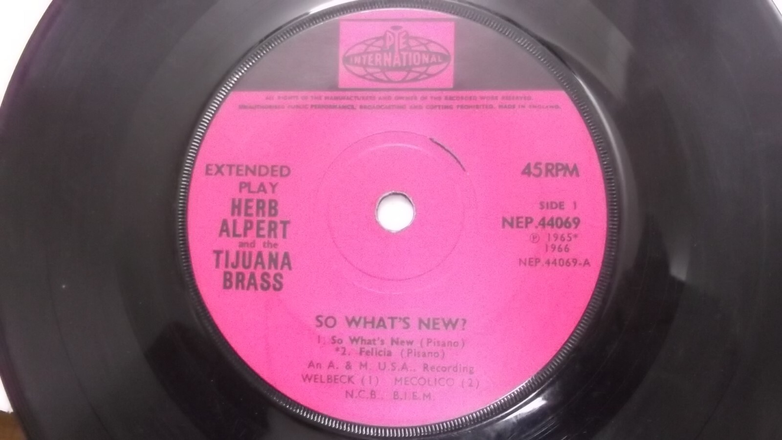 HERB ALPERT AND THE TIJUANA BRASS NEP 44069 RARE SINGLE 7" 45 ENGLAND