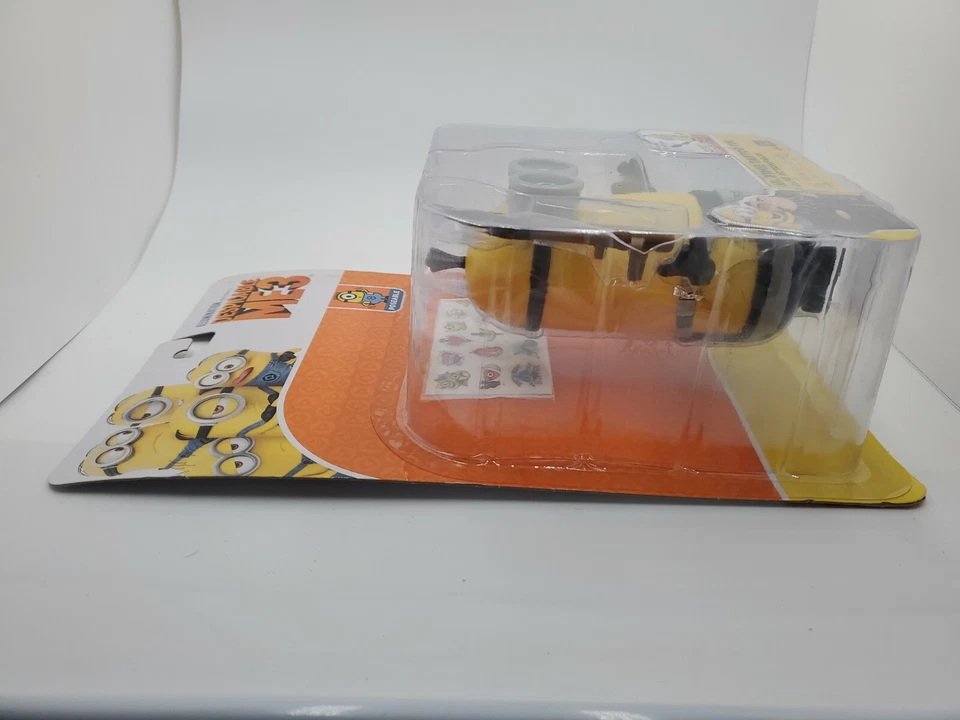 Экшн-фигурка Minions Despicable Me 3 Poseable Deluxe Jail Time Tattoo Tim - Изображение 4 из 4