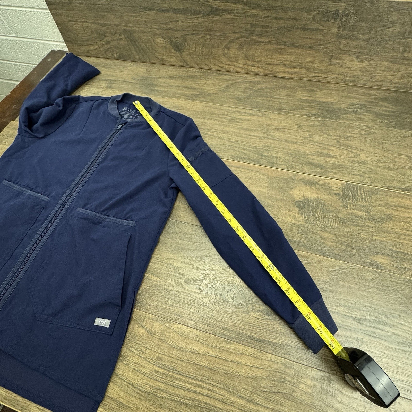 FIGS Scrub Jacket Mens Medium Technical Collectio… - image 7