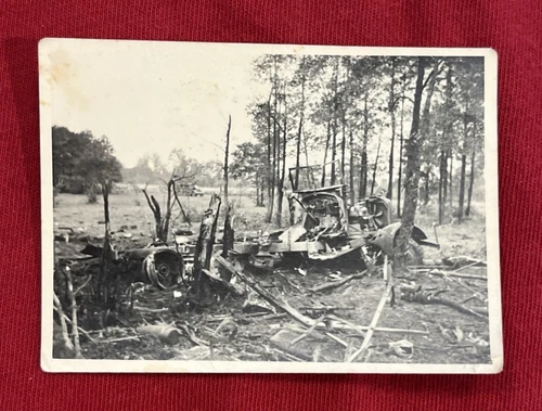 BOMBED DESTROYED TRUCK WITH EXHAUST FAN SHOWING WW2 WWII German Military Photo