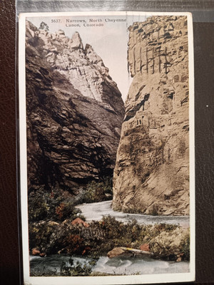 VINTAGE CARD, THE NARROWS, NORTH CHEYENNE CANON, COLORADO, POSTED 1924 ONE CENT