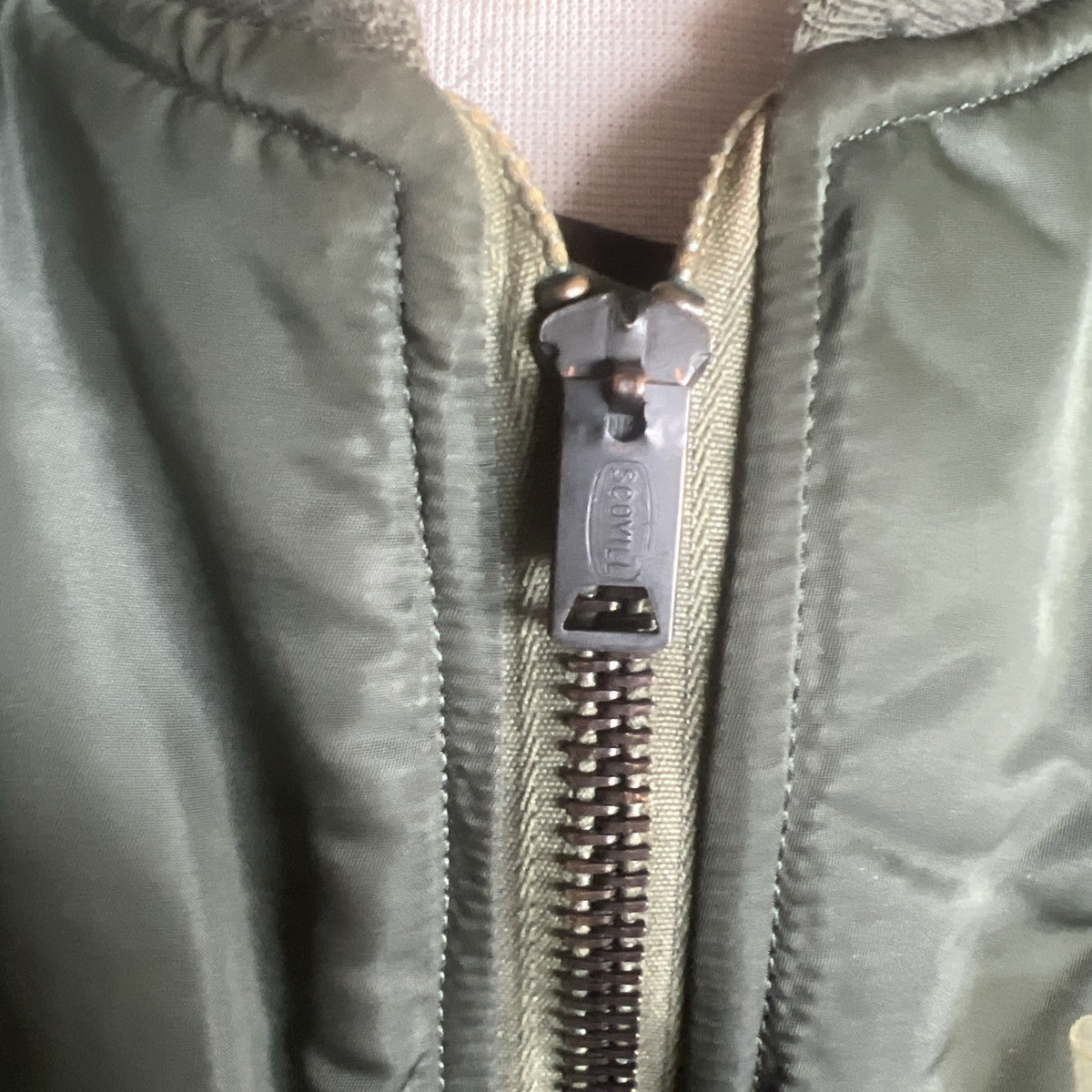 Vintage 1968 Vietnam USAF Mil-j-8279D MA-1 FLIGHT JACKETAlpha