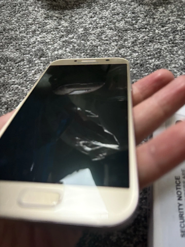 Samsung Galaxy A5 (2017) · 32GB, photo 2 of 5