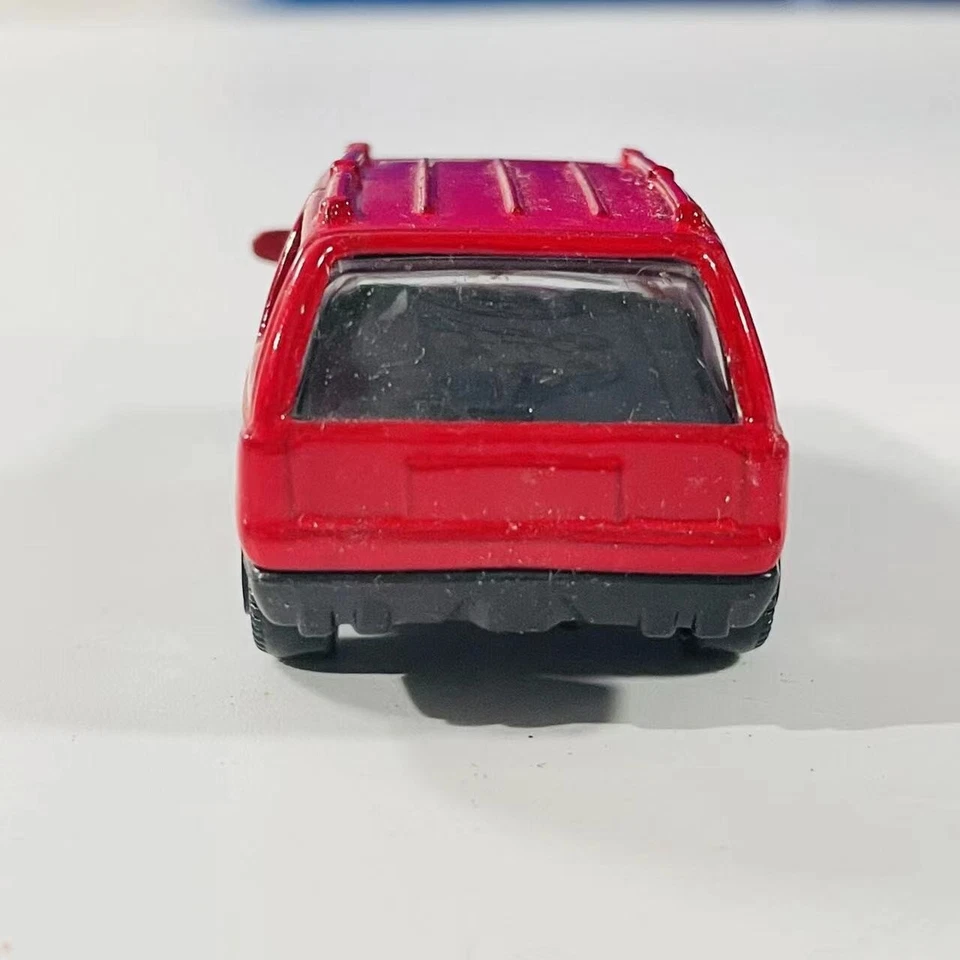 MOTOR MAX. Jeep Wagon SUV Green No. 6072 Diecast Toy 1:64 Red MINT - Image 3 of 4