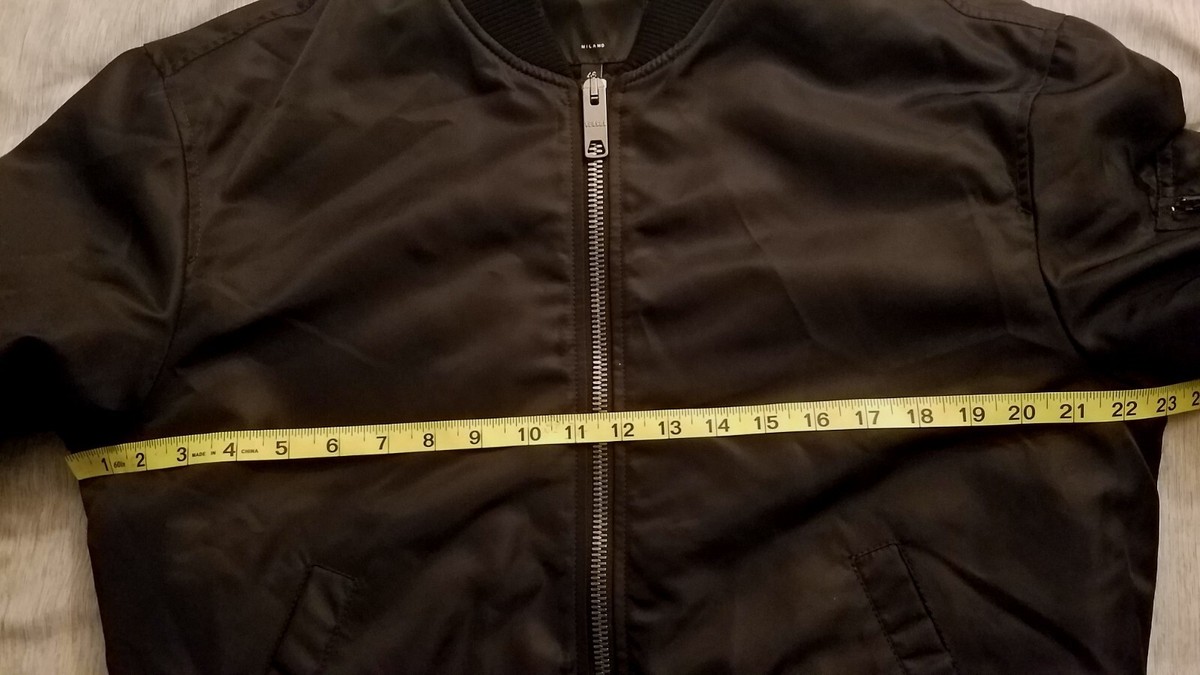 Versus Versace Sequin lion Logo Bomber jacket Black 46 IT Versus Versace Sequin lion Logo Bomber jacket Black 46 IT