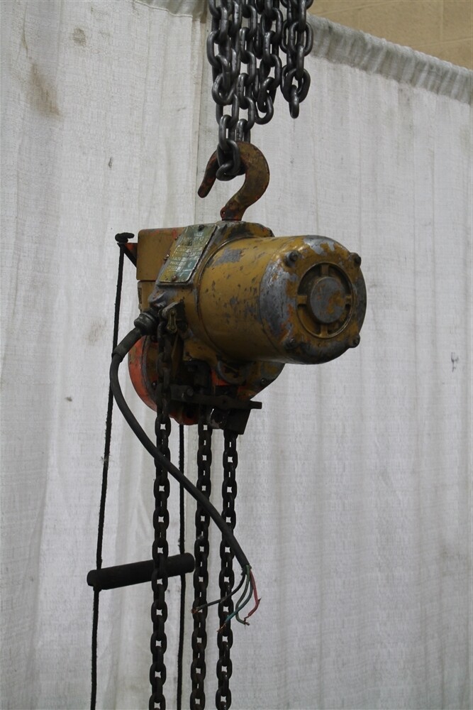 1000 LBS YALE MIDGET KING ELECTRIC CHAIN HOIST YODER 57860 eBay