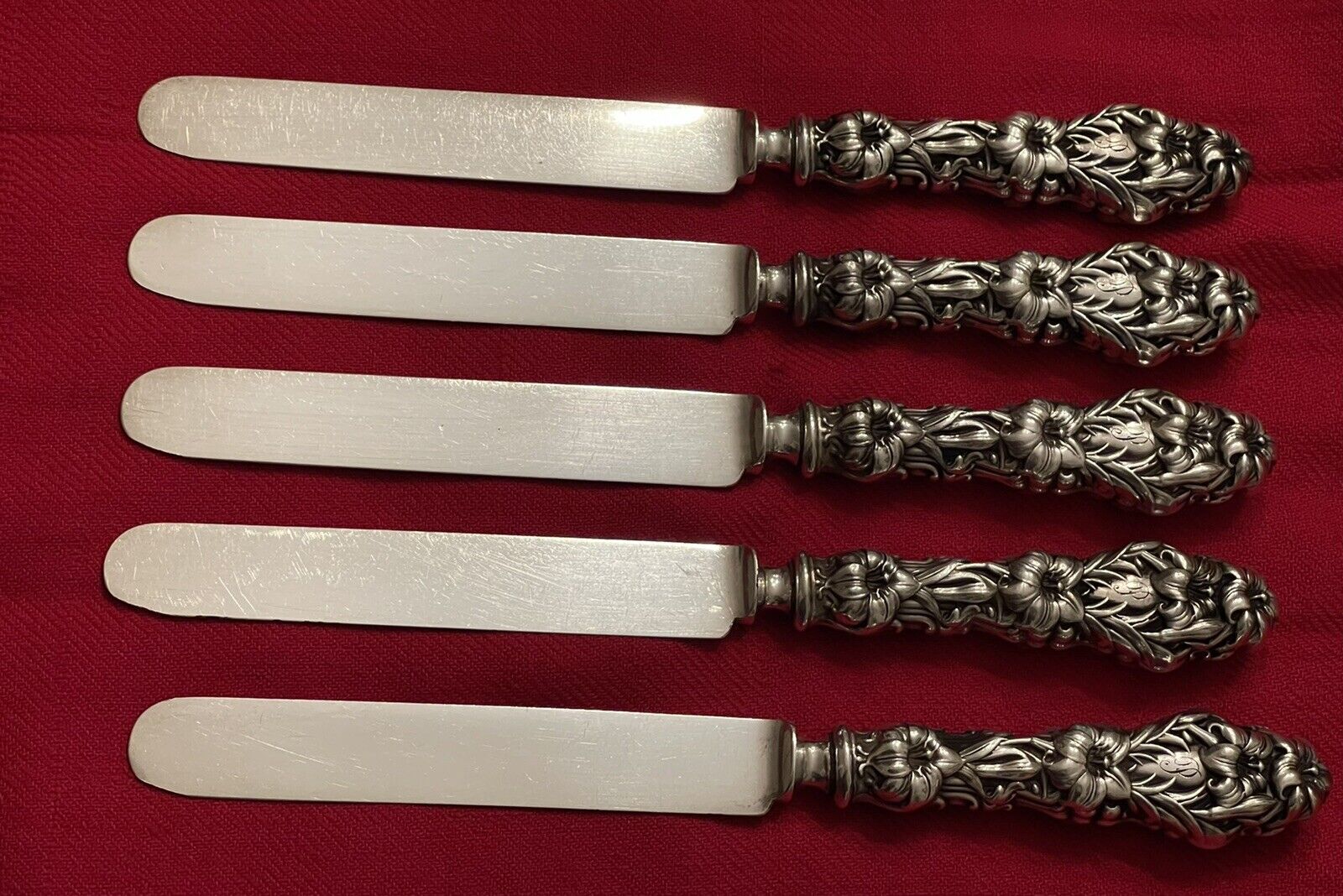 5 WHITING LILY STERLING LUNCHEON KNIVES OLD MARKED PAT. 1902 THICK HANDLES