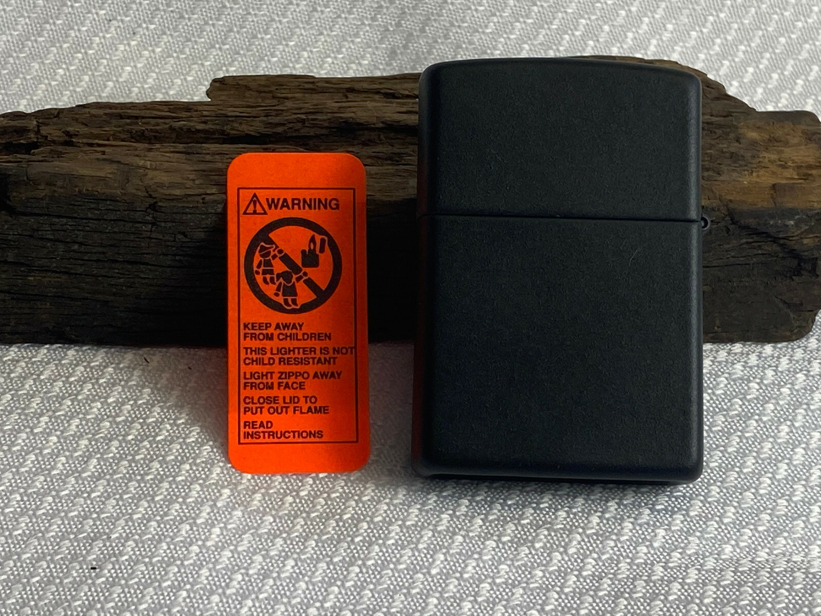 1997 Zippo Camel Cool! Mild! Blonde Pin Up Girl Cigarette Lighter USA In Case