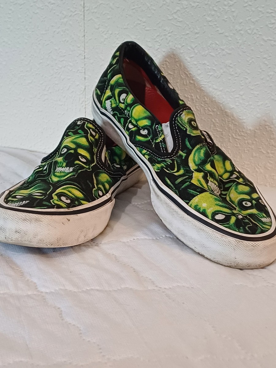 Vans Supreme green skull rare design *Barely Worn* UK