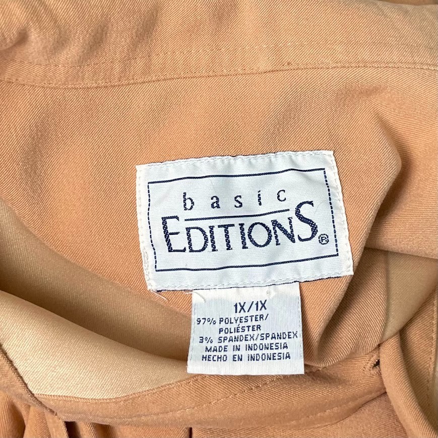 Basic Editions Plus Size 1X Camel Microsuede Butt… - image 7