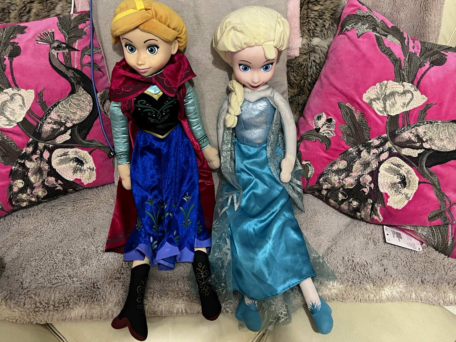 Disney Frozen just play Anna & Elsa Large 24 inch musical singing plush dolls