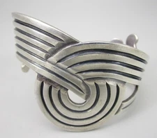 LOVELY LOS CASTILLO MEXICAN STERLING SILVER INCISED SCROLL DESIGN CUFF BRACELET