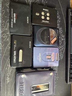 Cassette Walkman Lot X 6 (Sony) For Parts
