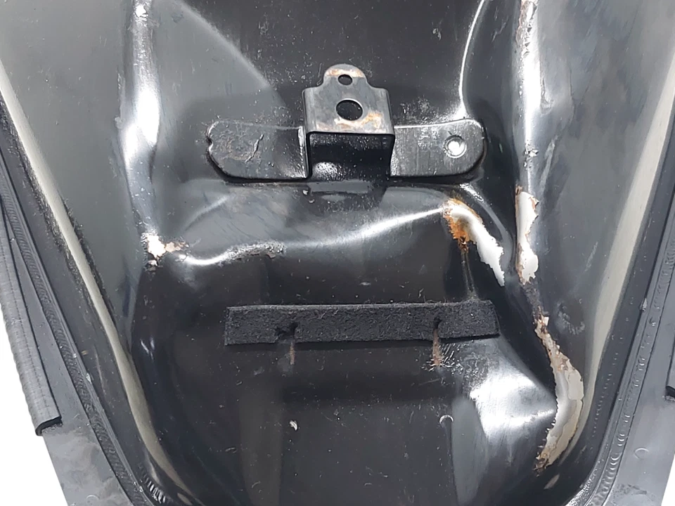 SERBATOIO CARBURANTE CON AMMACCATURA ORIGINALE YAMAHA MT 07 2018/201P B4C2411000 - Immagine 2 di 4