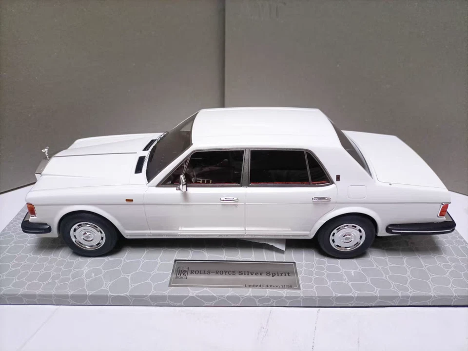 AMC 1/18 Rolls Royce Silver Spirit 1985 White - Image 2 of 4