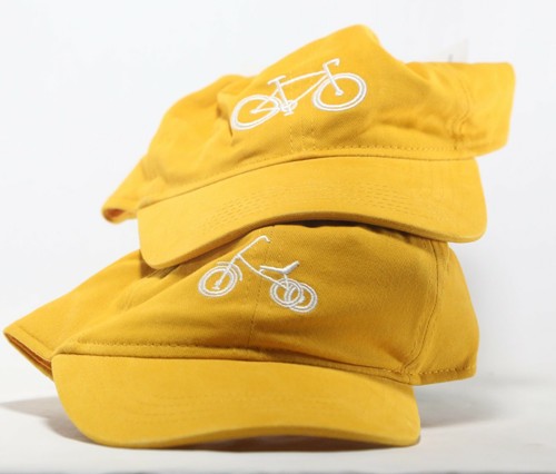 Emblema de bicicleta para hombre para papá y triciclo emblema para niño gorra de béisbol amarilla  - Imagen 1 de 2