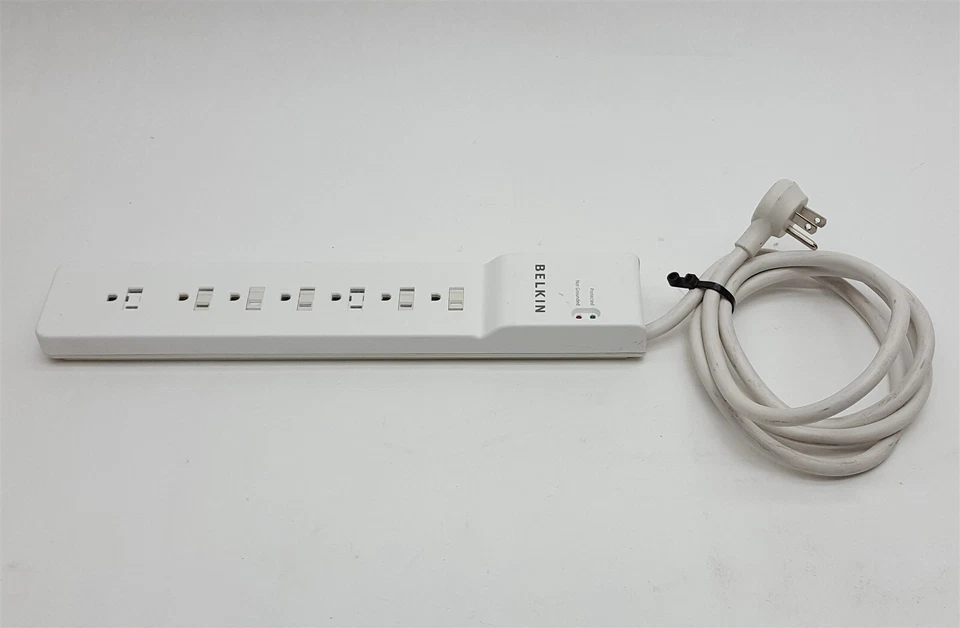 Belkin BE107000-06-CM 7-Outlet Commercial 6' Surge Protector 120V Lot 13 - Image 2 of 4