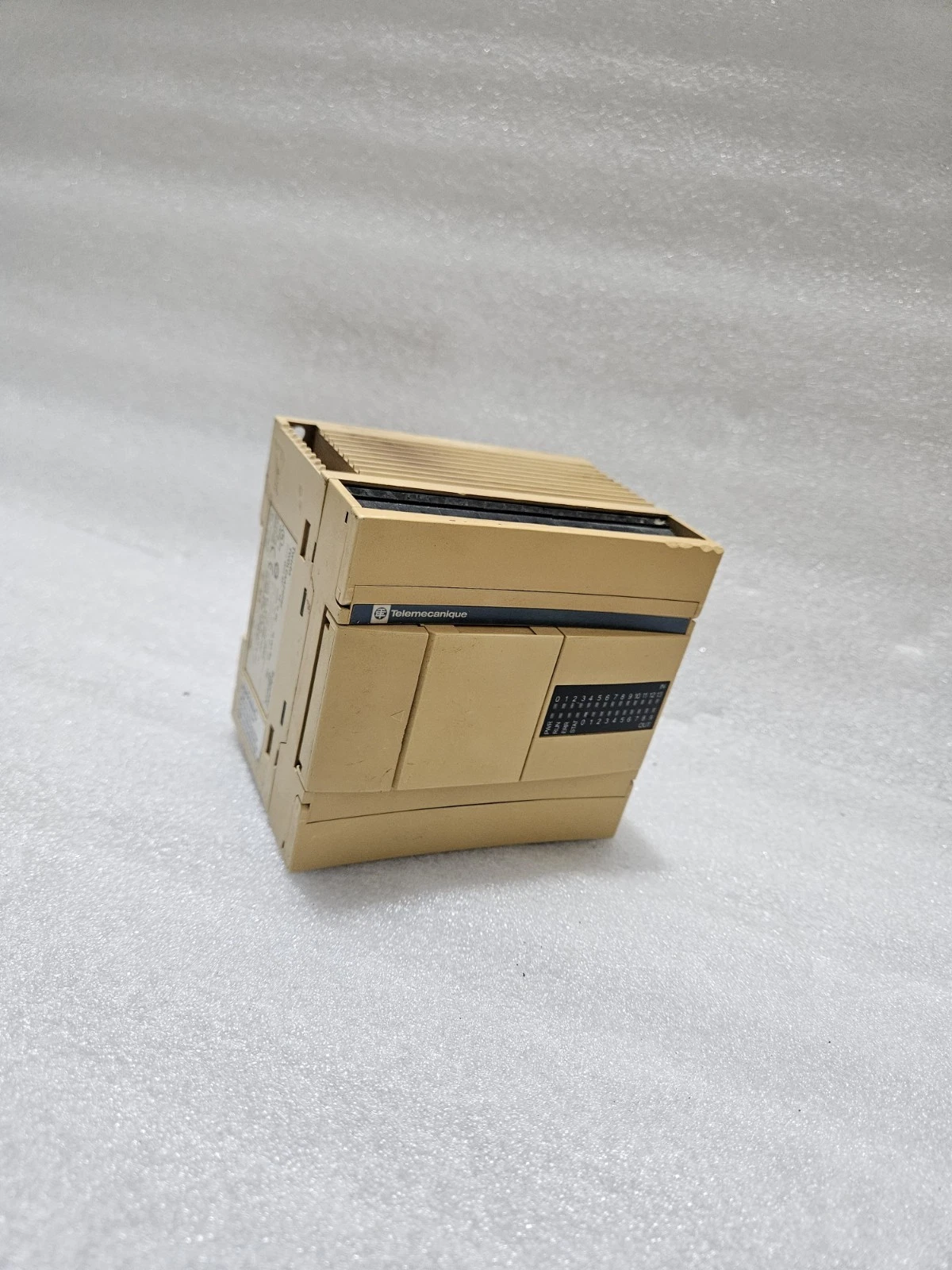 SCHNEIDER ELECTRIC TWDLCAA24DRF Used Working Twido PLC Controller