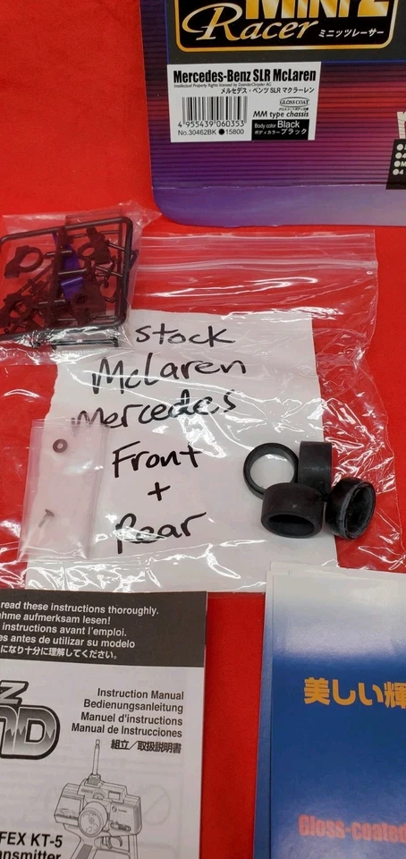 Kyosho Mini-Z MR-02 Mm Mercedes Benz SLR Body R/c Car with Base & REMOTE - Image 4 of 4