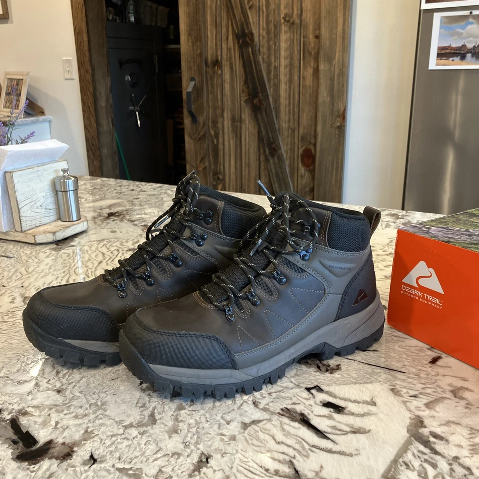 Ozark Trail Men's Hikers Brown Leather Waterproof Boots MEADOWS 2.0 Size 11. - Image 2 of 4