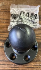 RAM Mount 3.68 inch dia Plate with 2.25 inch Ball RAM-D-202U
