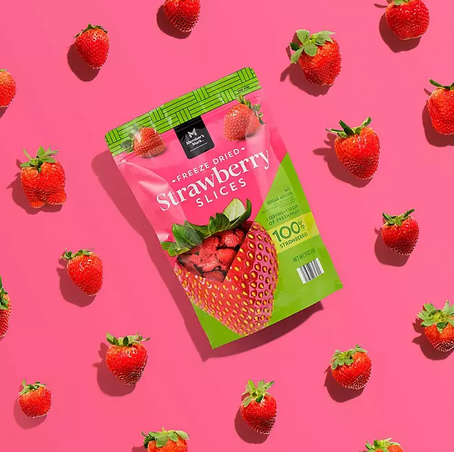 2 Packs Member's Mark Freeze Dried Strawberry Slices 3 oz Each Pack ...