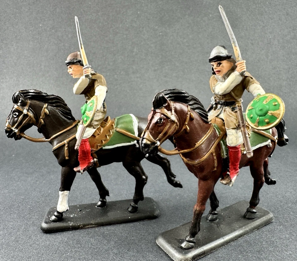 Italeri Sarraceno 6 Guerreros Caballos Pintados Siglo XI Cruzada 54mm 6845 Foto 4 de 4