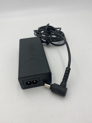 Sony Netzteil Series: VGP-AC19V48 , 100V-240V, Output: 19.5V