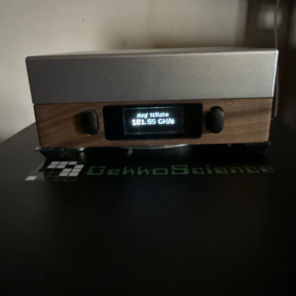 Minero Bitcoin GekkoScience Foto 2 de 4