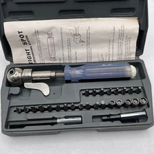 Driver tight spot screw driving system complete in box