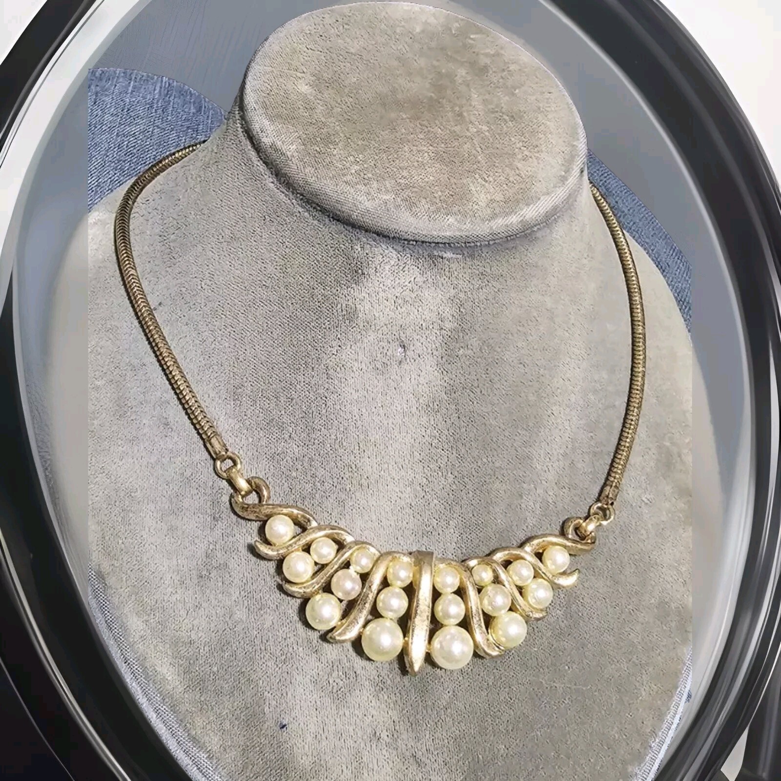 Vintage Trifari Crown Goldtone Pearl Choker Adjustable Necklace