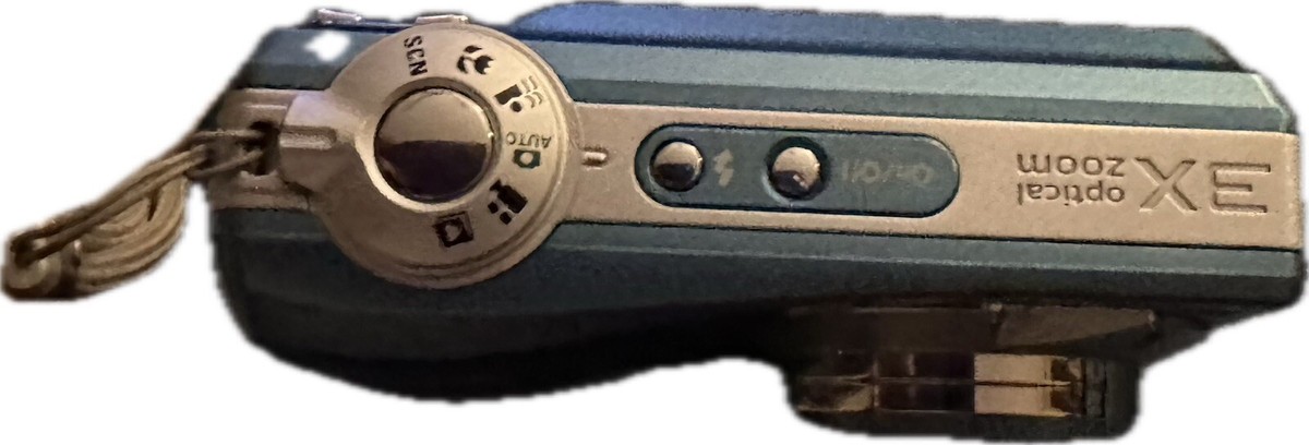 Kodak EasyShare C813 Blue Digital Camera W/ Box & Manual-DOESN'T