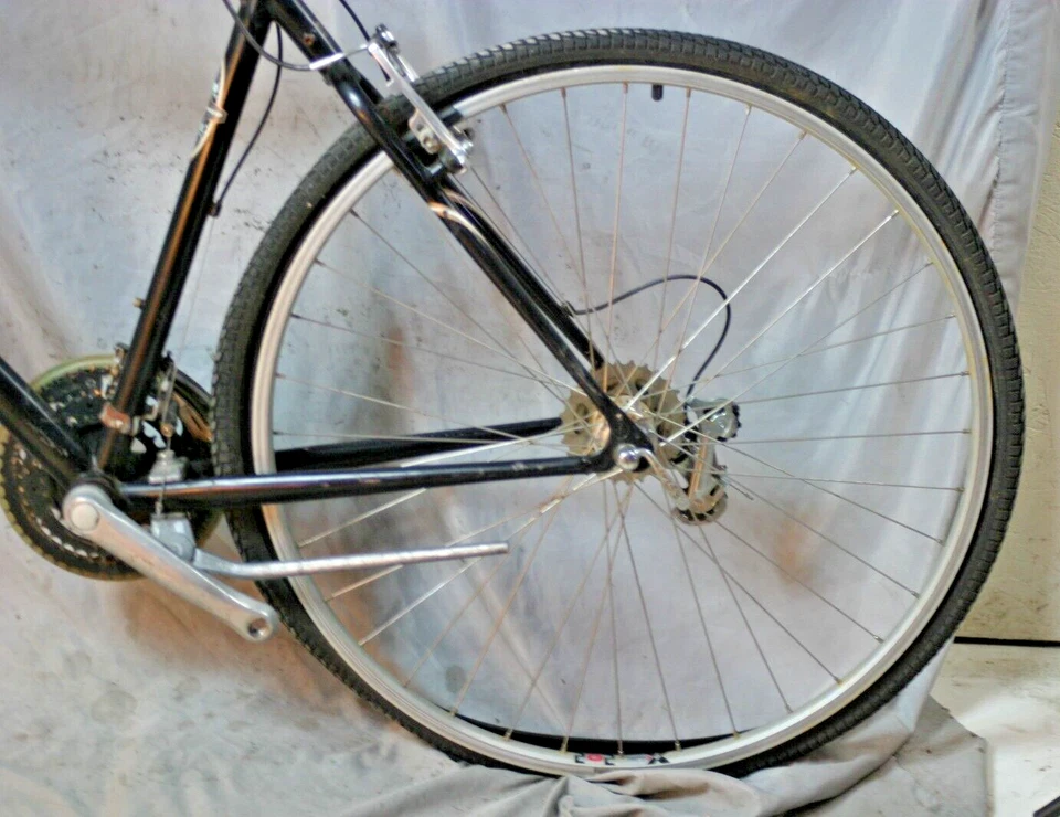 2005 Schwinn Sierra 700 City Hybrid Bike 20.5" Large Chromoly Steel! - Image 4 of 4