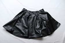 Shein Women's MOD Solid PU Leather Skater Short Skirt WR4 Black Medium