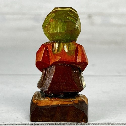 Statua statua arte popolare donna in legno dipinto intagliato vintage - Foto 4 di 8