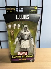 Hasbro Marvel Legends  Dr. Doom   Xemnu BAF Battleworld Doom White Suit SEALED