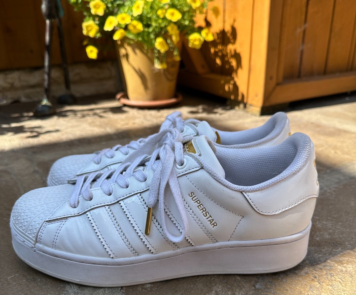 Ladies ADIDAS SUPERSTAR Bold White Gold Platform TRAINERS Size