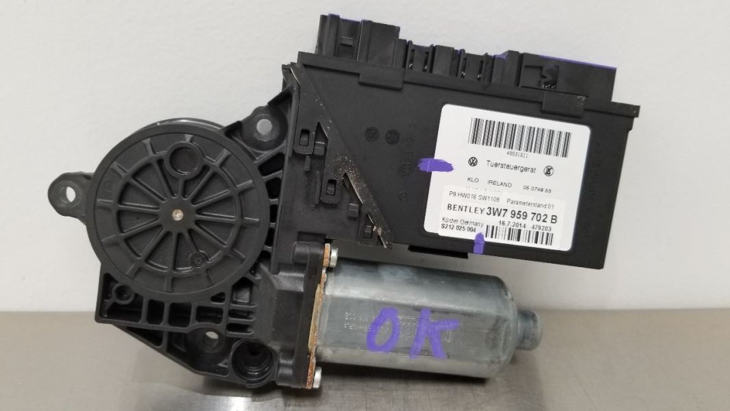 15 BENTLEY CONTINENTAL GTC DOOR CONTROL MOTOR 3W7959702B