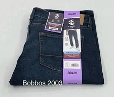 IZOD Men's Straight Fit Comfort Stretch Denim Jeans, Dark Blue, Size 30X29
