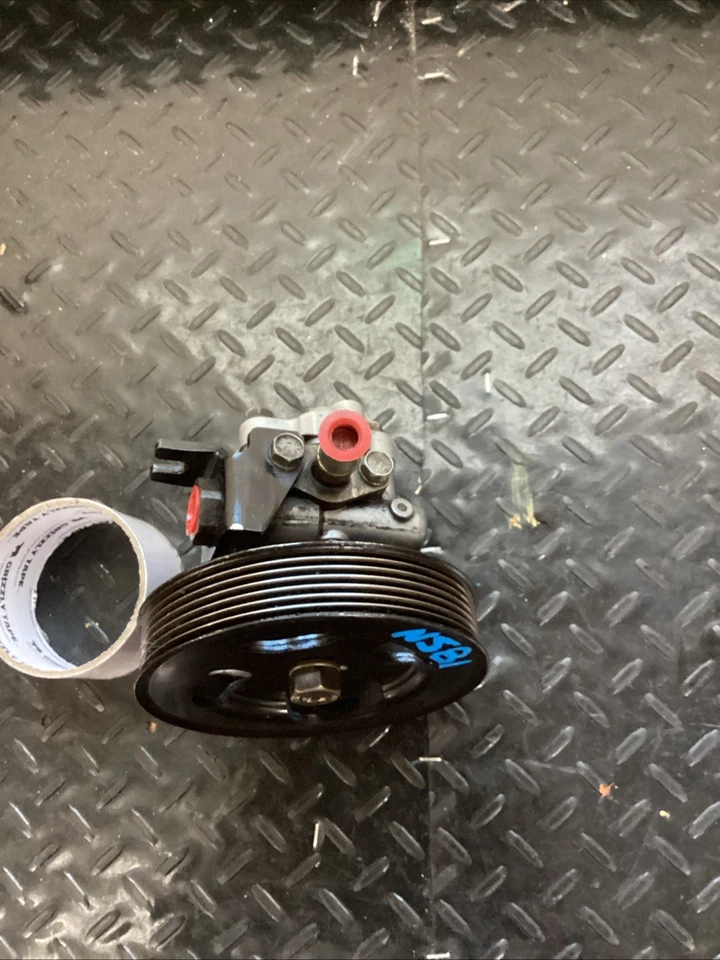 OEM 2004-2015 Nissan Armada Titan Power Steering Pump | 49110-7S000 - Image 3 of 4