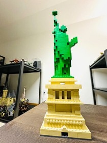 LEGO Factory: Skyline (5526)