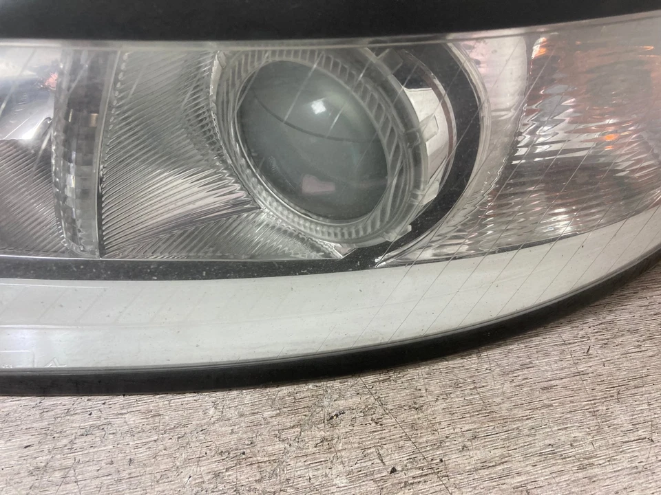 Par de faros delanteros Volvo V50 2010 del lado del conductor y del pasajero Foto 4 de 4