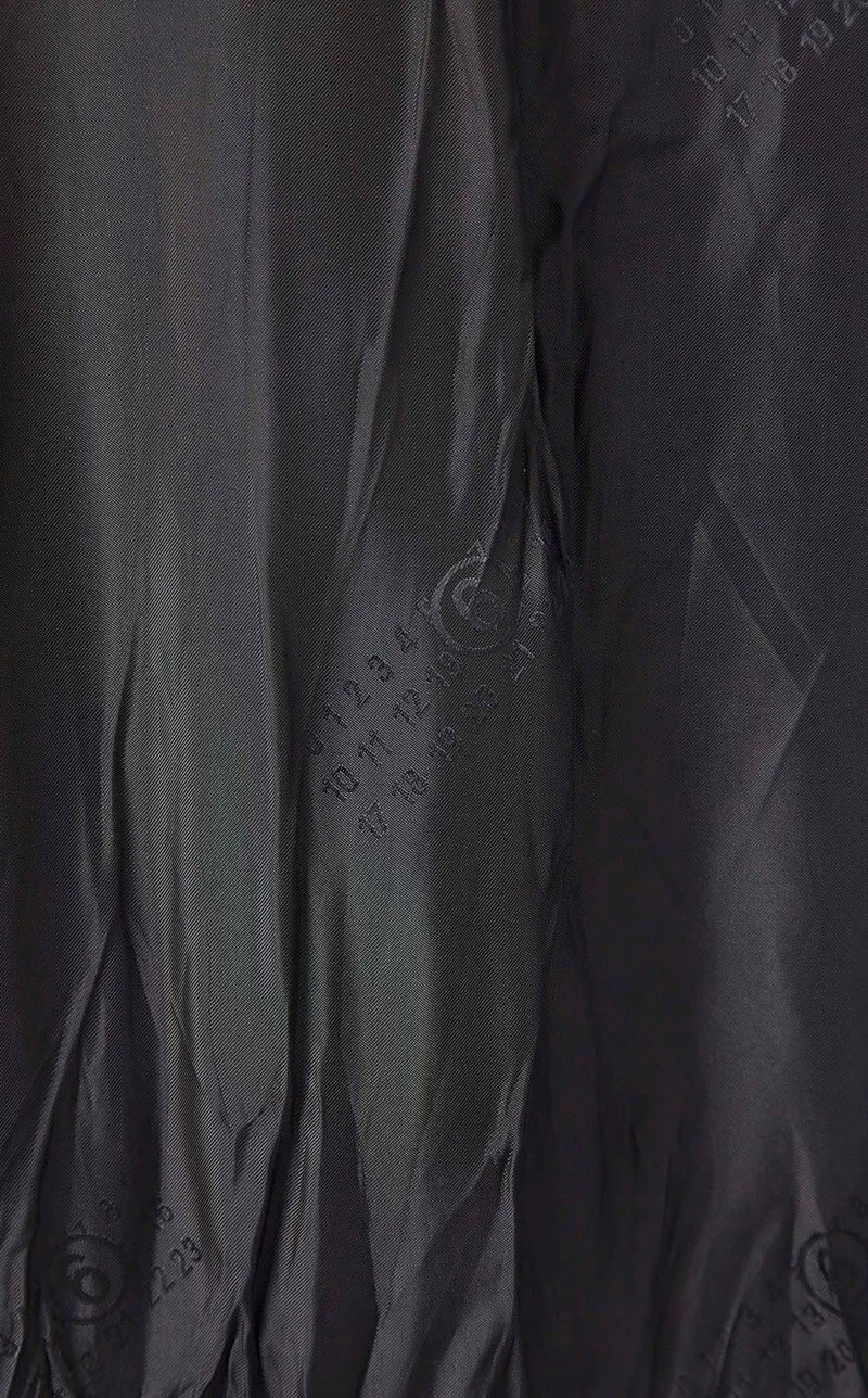 Camicia lunga rughe nuova con etichette maison margiela MM6 logo stampato S62AN0113S54882 nera