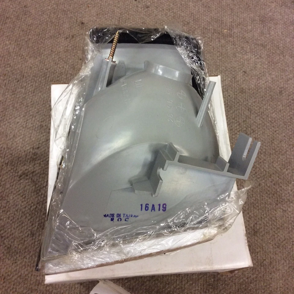 全新 1988 - 1994 年福特 Tempo 1988 - 1993 年 Mercury Topaz LH 左停车灯总成 — 第 4/4 张图片