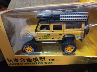 NEW1:28 Alloy Diecast Toy Car Model Camel Metal Vehicles Land Rover Defender 110
